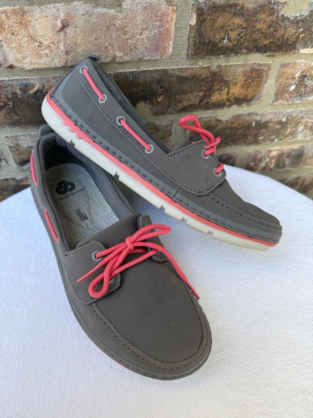 Clarks Women's Cloudsteppers Step Maro Sand Boat Shoes size 8